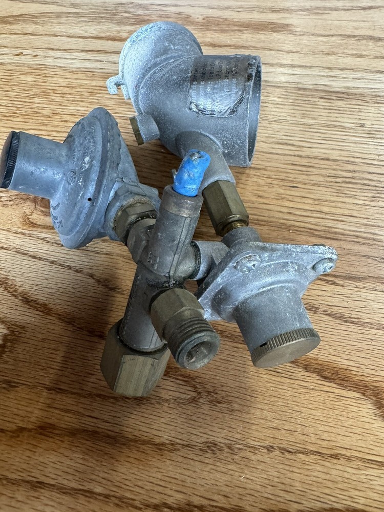 infraconic 134pc lb white regulator for brooder ?