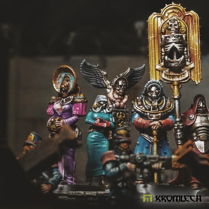 KROMLECH OFFICER MEDICAE