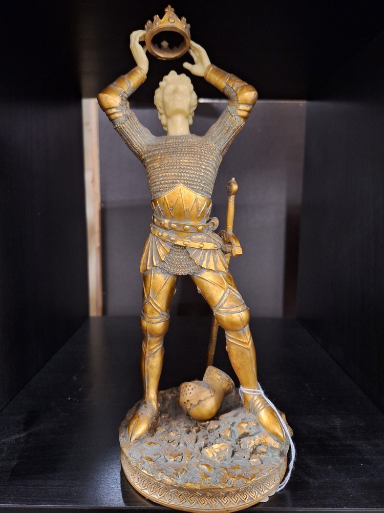 King Arthur 12 Inch Statue