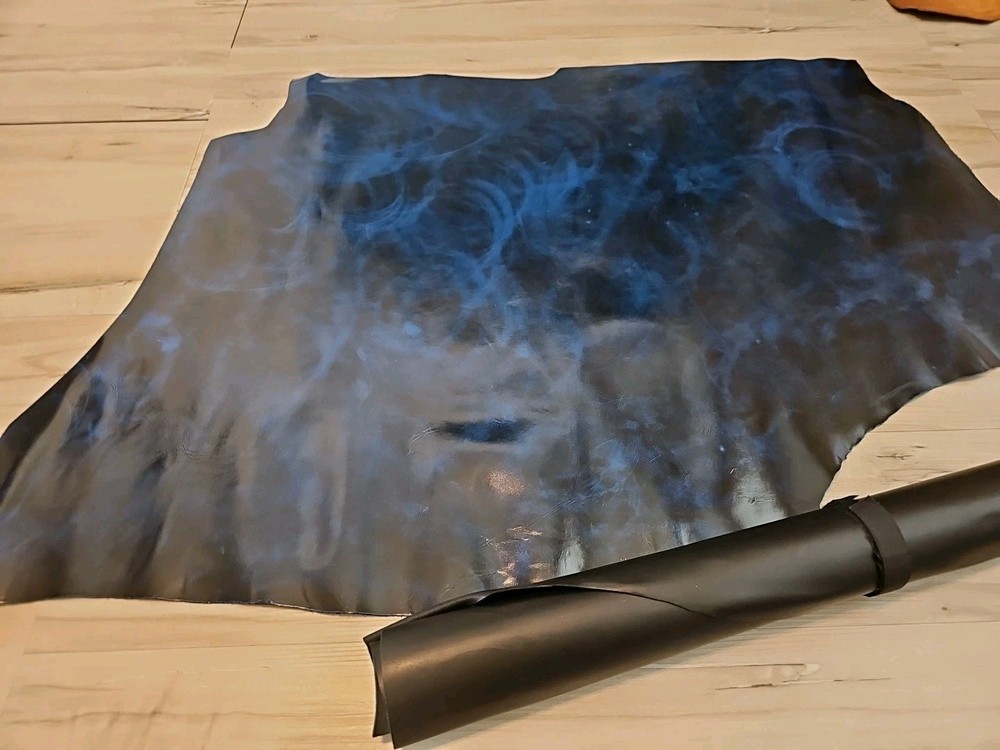3-4oz ROYAL BLUE HAND STAINED SHOULDER LEATHER HIDE SMOOTH, PANEL,SHEET,SQUARE