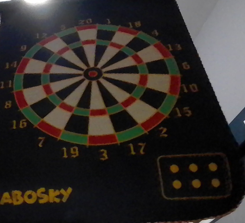 matted wall attachable dart board