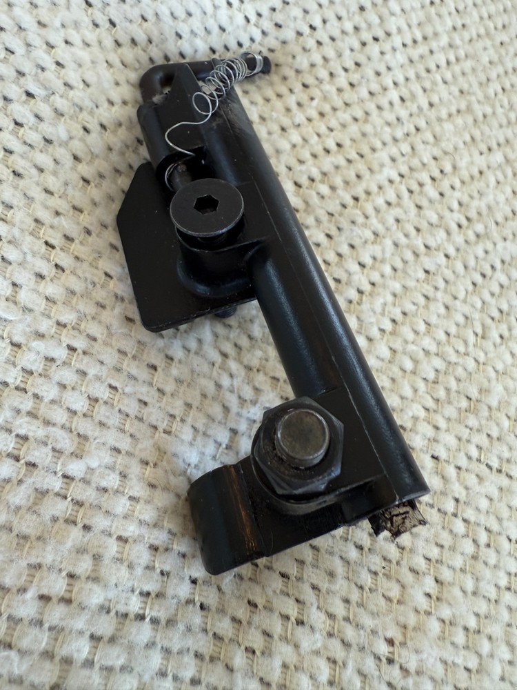 Vintage Compound Bow Draw Loc System