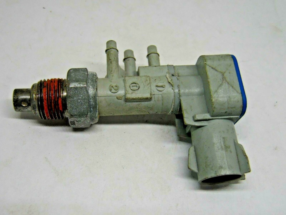 Ported Vacuum Switch Standard PVS112 ORIGINAL FORD E2B2-8A564-A2A NEW