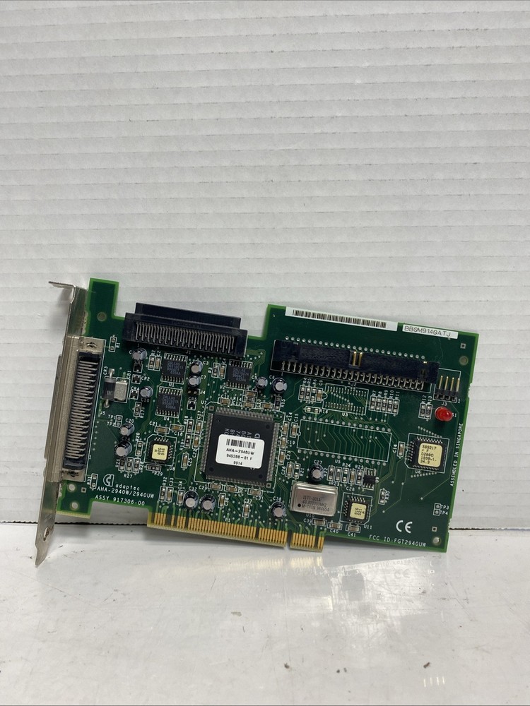 VINTAGE ADAPTEC AHA-2940W