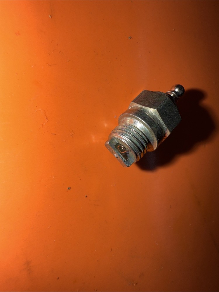 Vintage Fox R/C Short Glow Plug As Shown