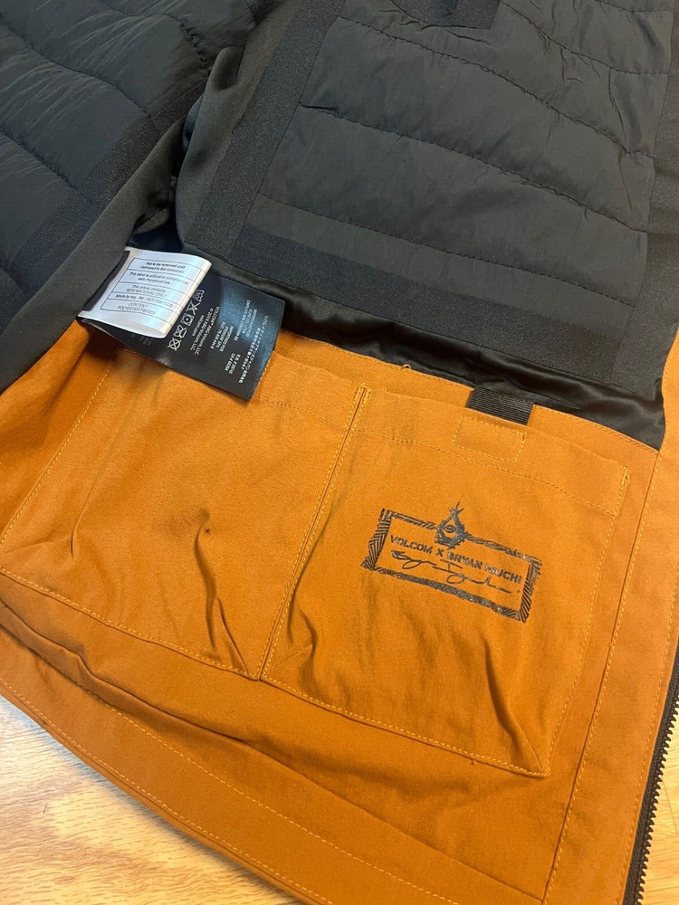 Volcom x Bryan Iguchi TDS Down Vest X-Large Mid Layer Snowboarding Skiing Skate