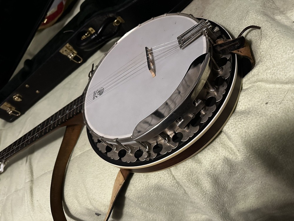 Deering Banjo with OHSC