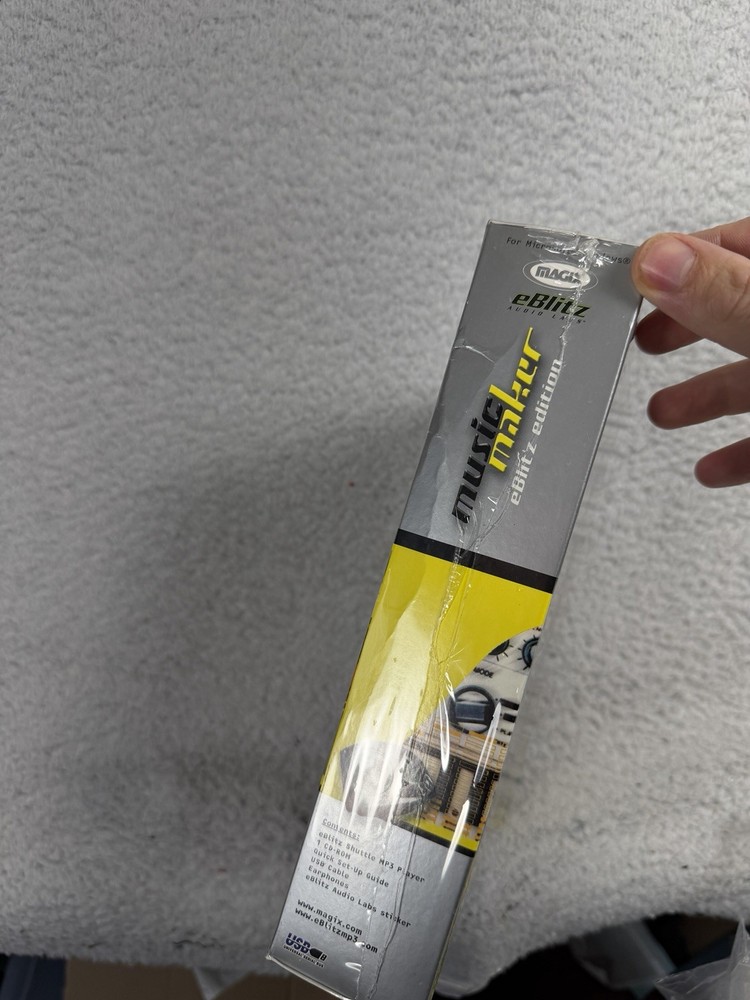 Magix Music Maker eBlitz Edition MP3 Player (Original Wrapper BOX)