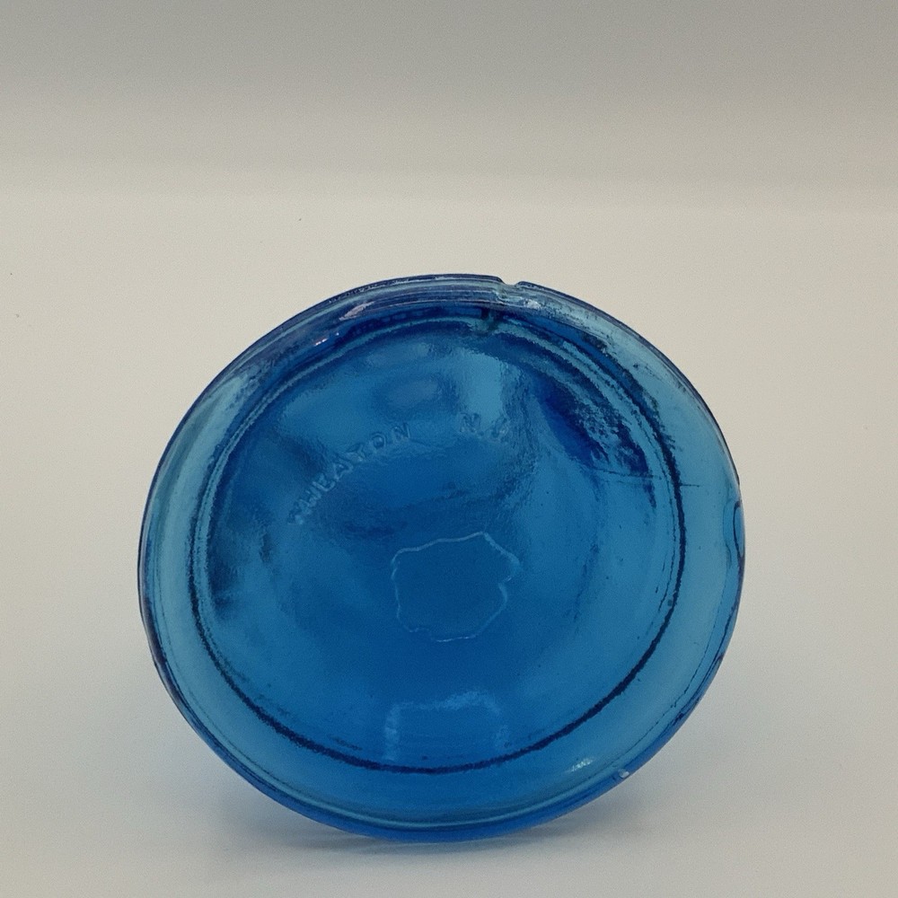 Fenton Bicentennial Eagle Blue Carnival Glass Bell. Excellent Condition