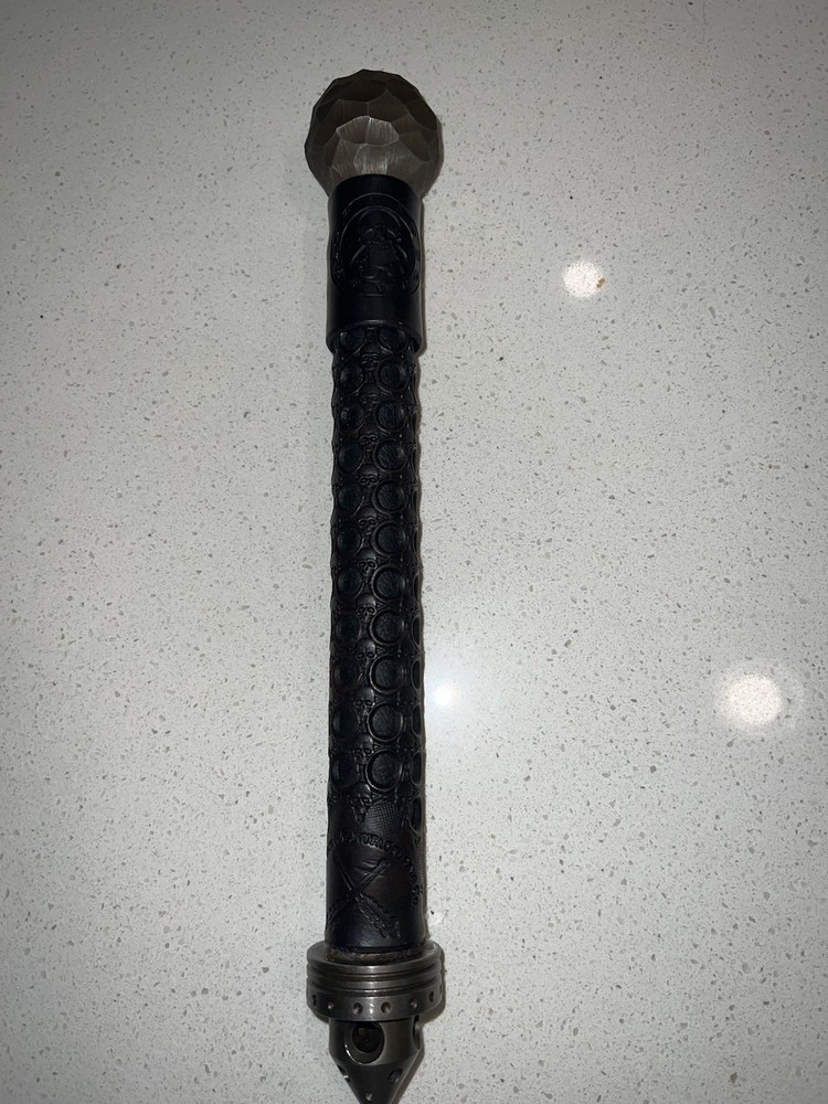 Hate Stick Glovebox Shorty