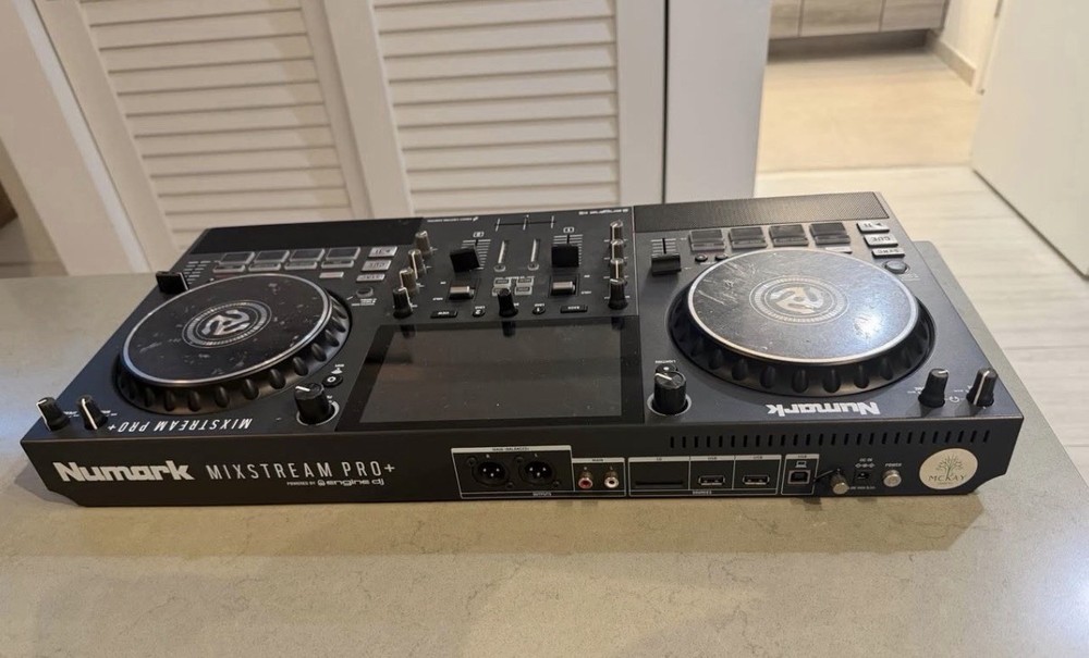 Numark Mixstream Pro+ DJ Controller, 2 Decks, 8 Pads, Echo, Auto BPM, XLR, USB
