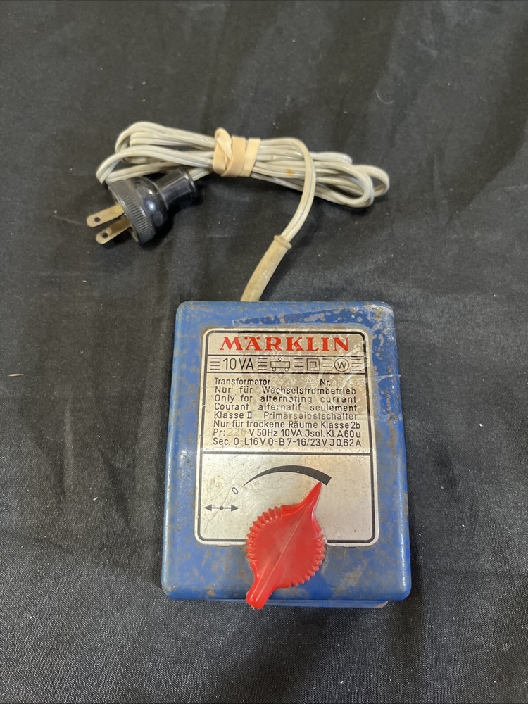 Marklin 6413 HO Transformator 10VA/220V Transformer