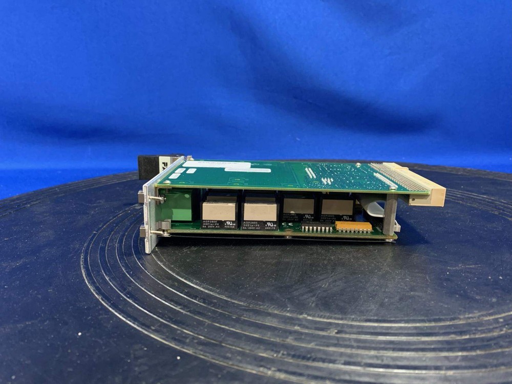 National Instruments PXI-2565 PXI