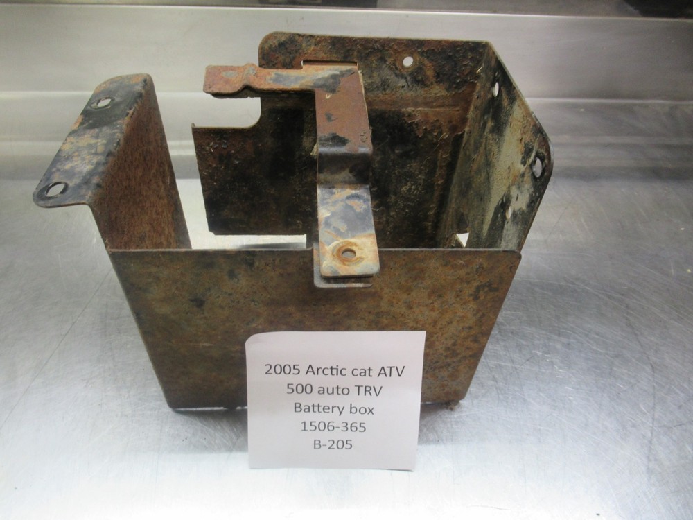 2005 Arctic Cat 500 4x4 Auto TRV battery box