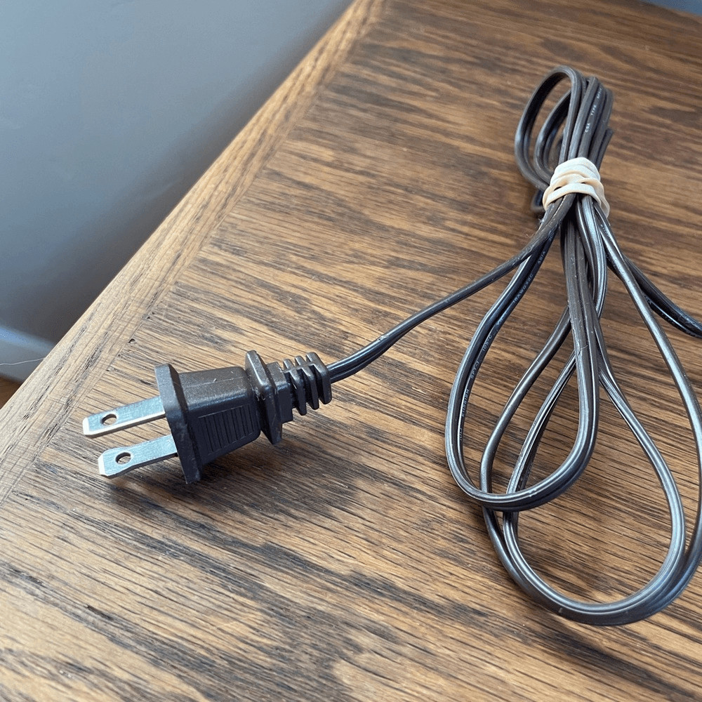 Elegant Brass Table Lamp