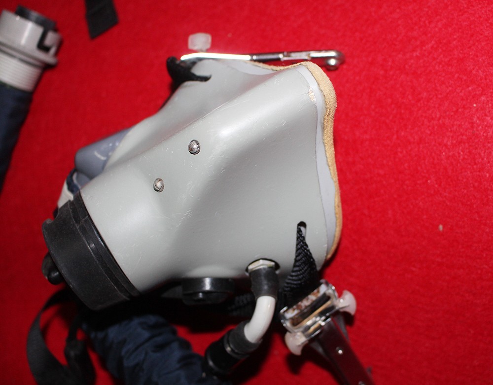 Fighter Pilot Fighting Air Force Oxygen Mask $ 199.9