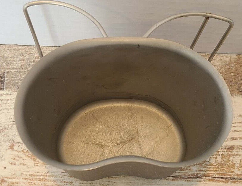 U.S. Military Canteen Cup with Wire Handle