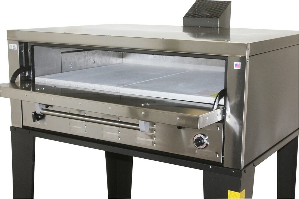 Peerless CW41P - Single Deck Floor Model Gas Pizza Oven