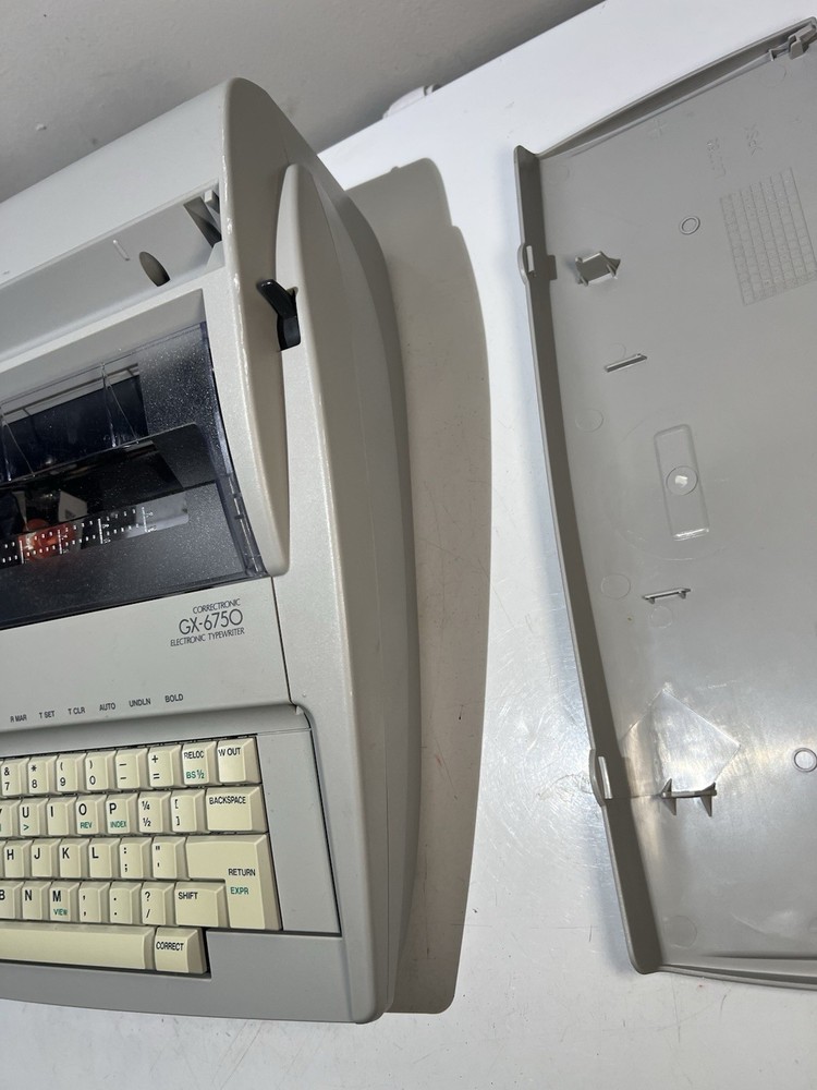 Brother Correctronic GX-6750 Electronic Typewriter w/ Cover Tested & Working