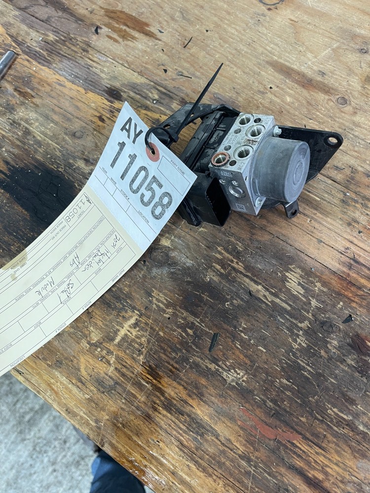 2018-2024 Harley Davidson  Softail abs module 41100044c ay11058