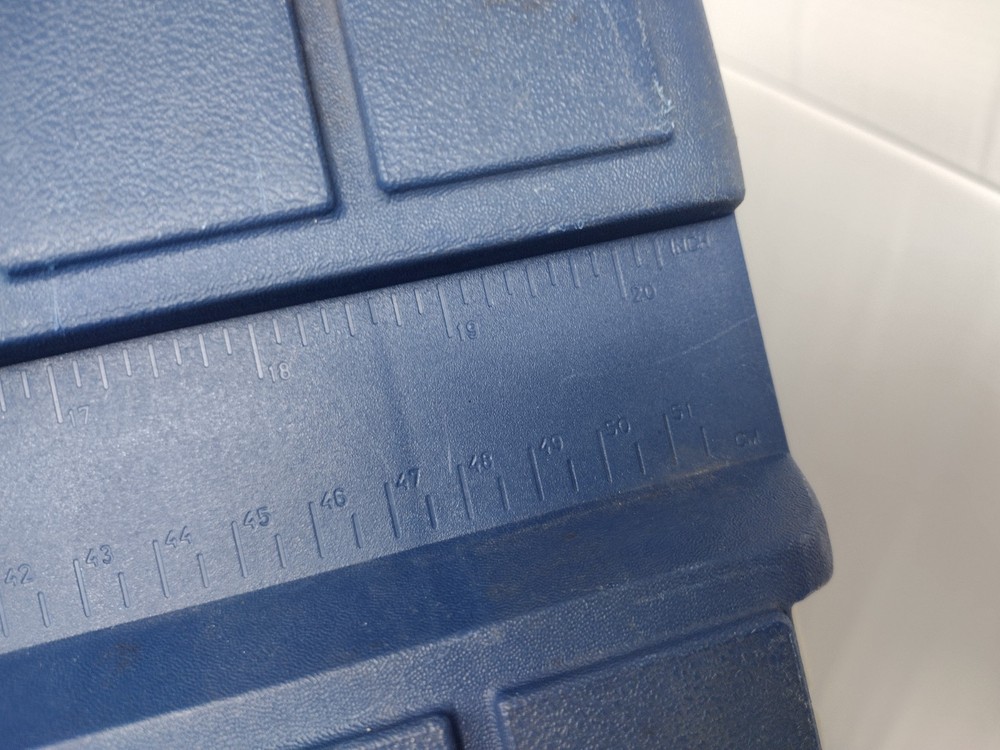 VTG ZAG Plastic tool Box