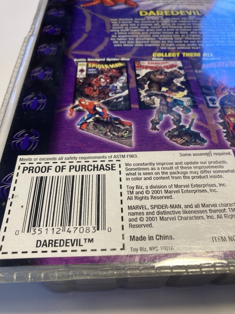 Marvel Series II Daredevil 6'' And 32 Page Comic Book