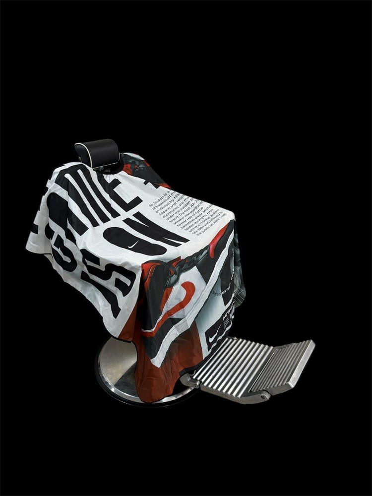 BARBER CAPE PROFESSIONAL