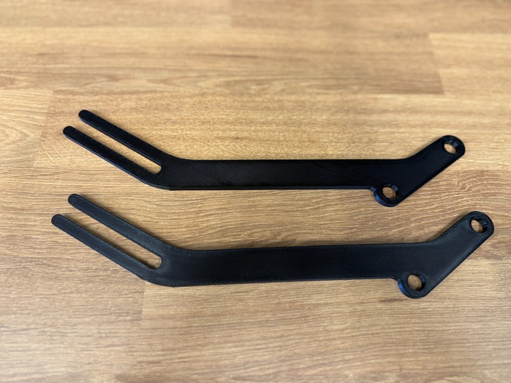 Yamaha Super Tenere XT1200 Windshield Support Braces