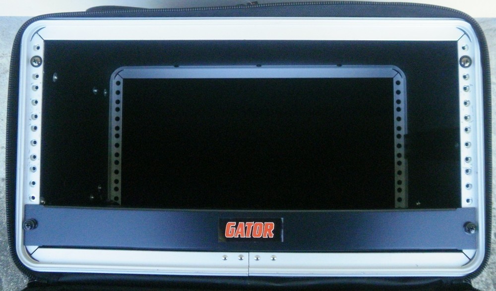 Gator Case Lightweight Rack Bag Pull Handle & Wheels 4U Rack GR-RACKBAG-4UW