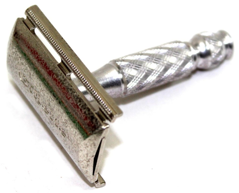 Vintage Gillette 3-Piece Safety Razor ~ Diamond-Pattern Handle