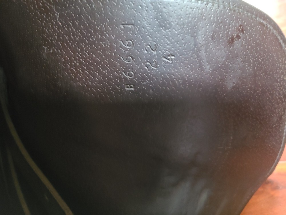 Shively MMX Cut-Back Show Saddle 22”