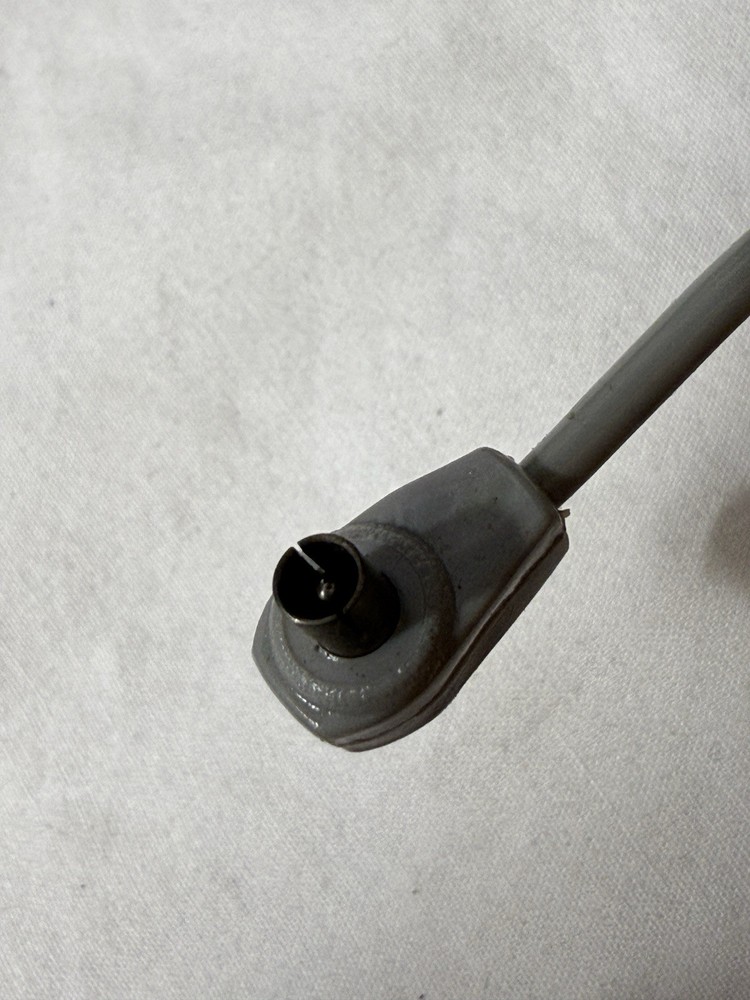 Vintage Canon Flash Unit Model J-3 With Case – External Flash Accessory (S2)