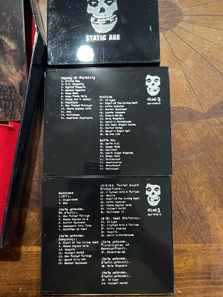 MISFITS Coffin Box Set Autographed Jerry Doyle Michale Dr Chud (Missing CD 1)