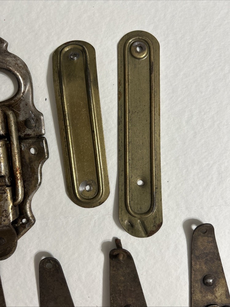 Vintage Steamer Trunk Latch And Hardware