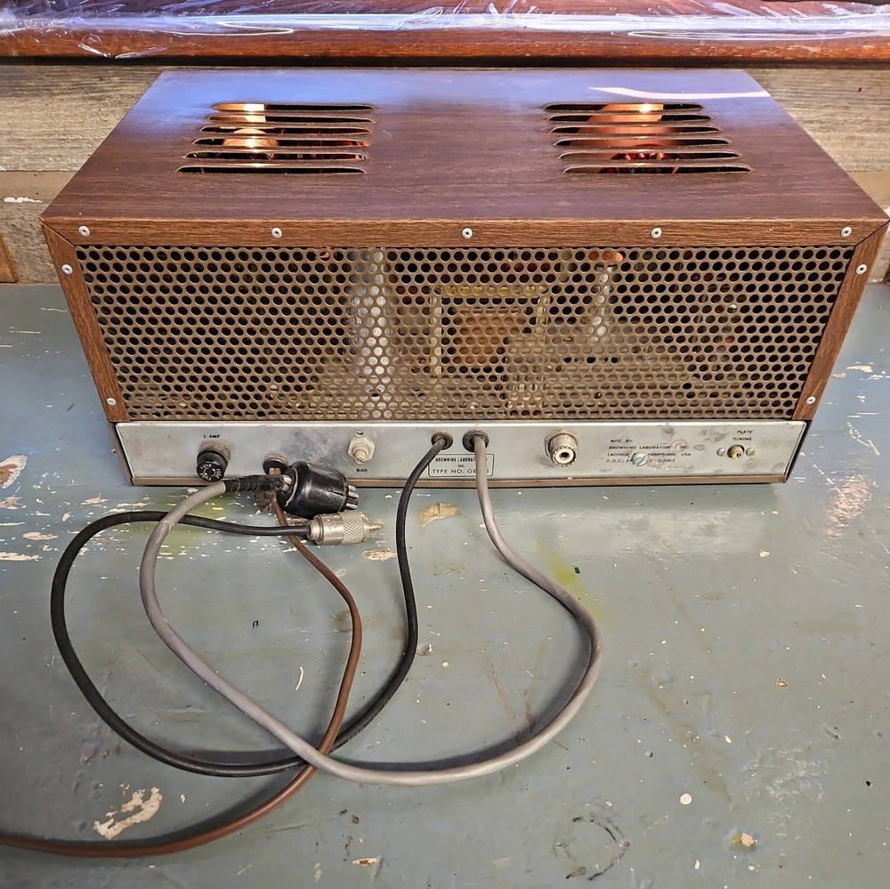 Browning Golden Eagle Mark 3 III Transceiver POWERS UP NOT TESTED (READ)