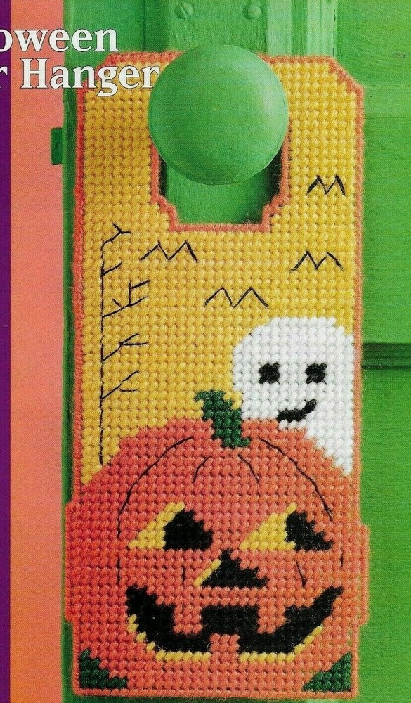 HALLOWEEN DOOR HANGER GHOST & PUMPKIN PLASTIC CANVAS PATTERN INSTRUCTIONS