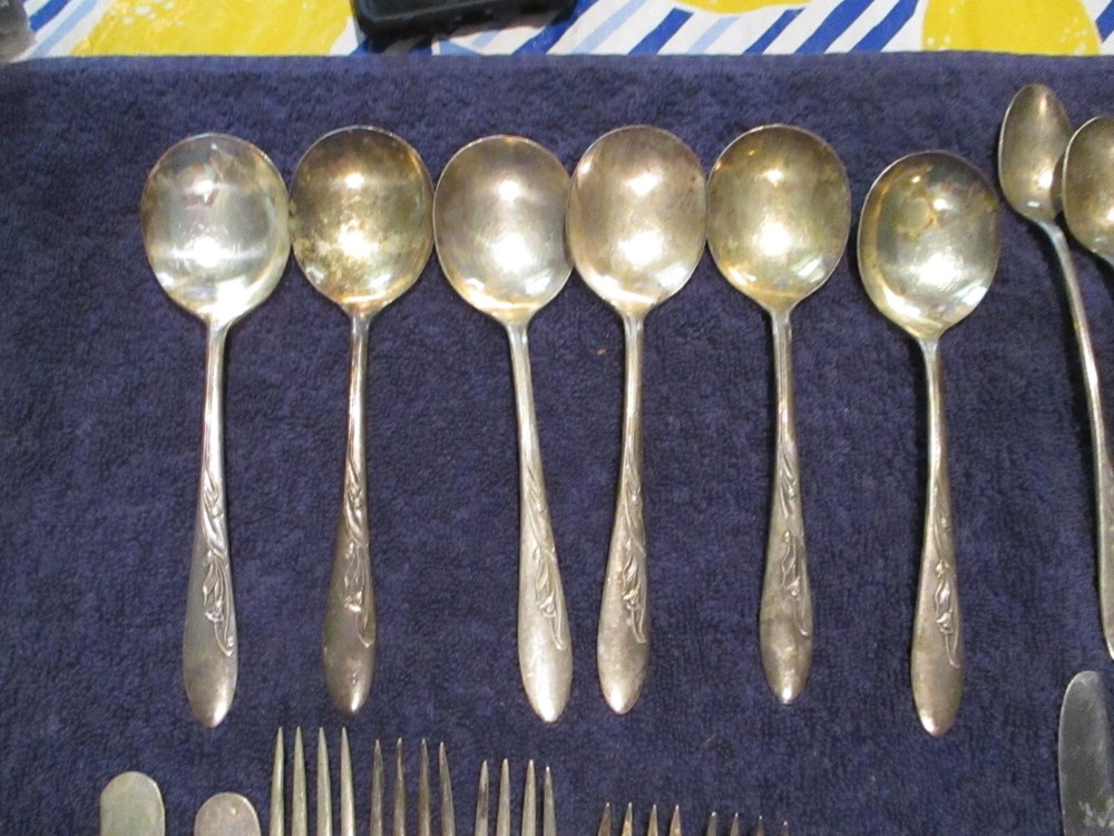 Carlton 1957 Silverplate Flatware CHERIE - 20 Assorted Replacement Pieces