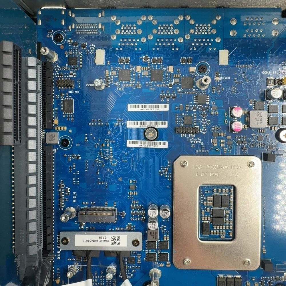 Asus PE5101D IoT Fanless Edge Computer PE5101D