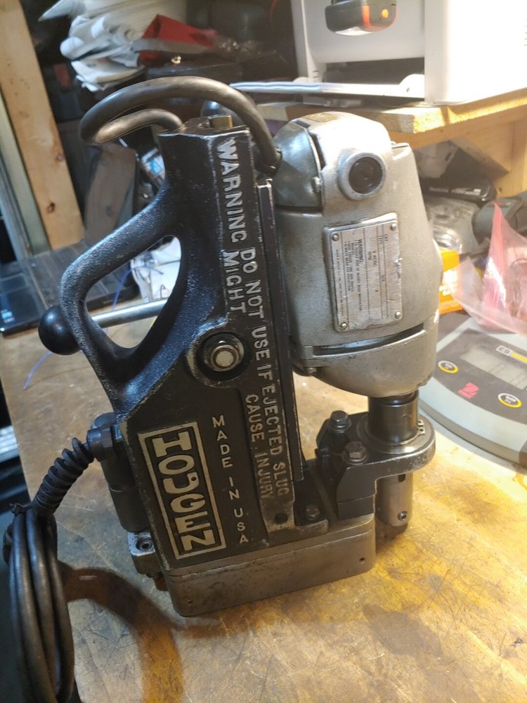 Hougen Portable Magnetic Drill model 10902