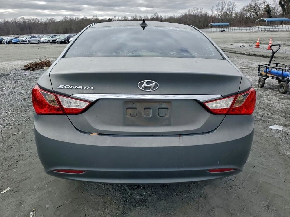 SONATA 2013 Glove Box 4932832