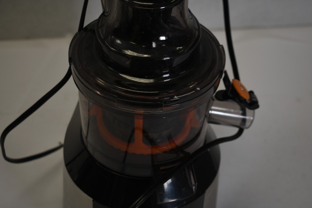 Ventray 809 Slow Juicer Cold Press Masticating Machine Large Feed Chute