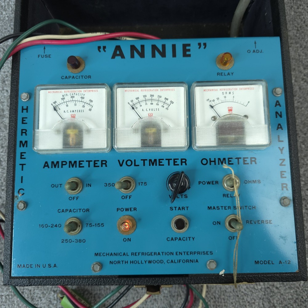 Imperial Eastman Model A-12 Annie Hermetic Unit & Component Analyzer POWERS ON