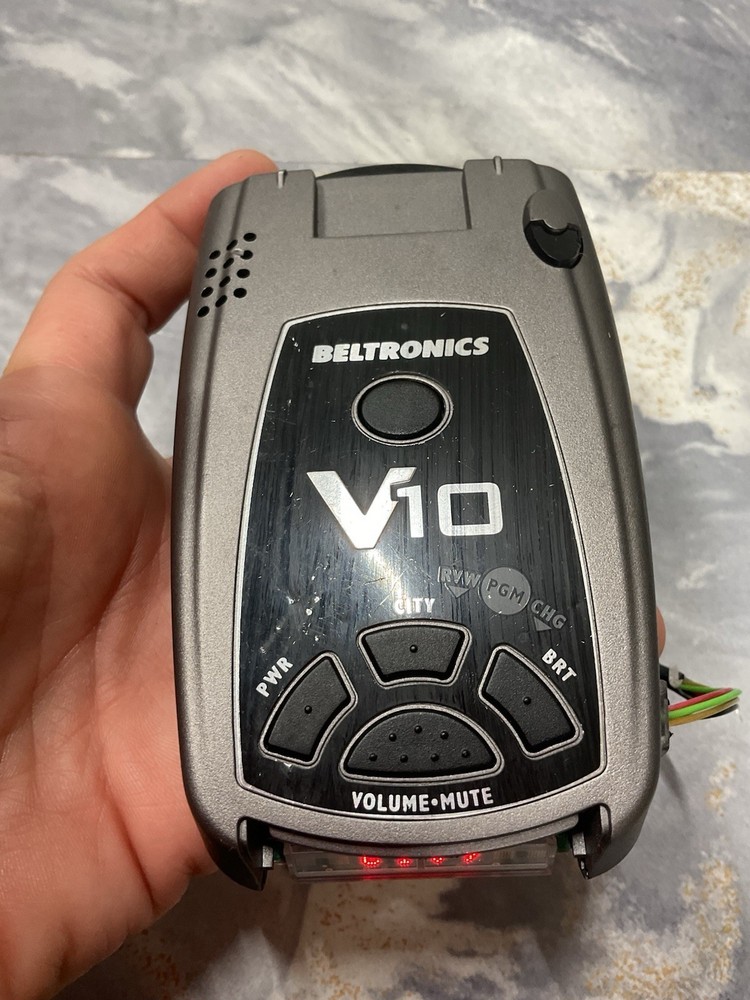 Beltronics V10 Professional Radar Detector W Cord READ