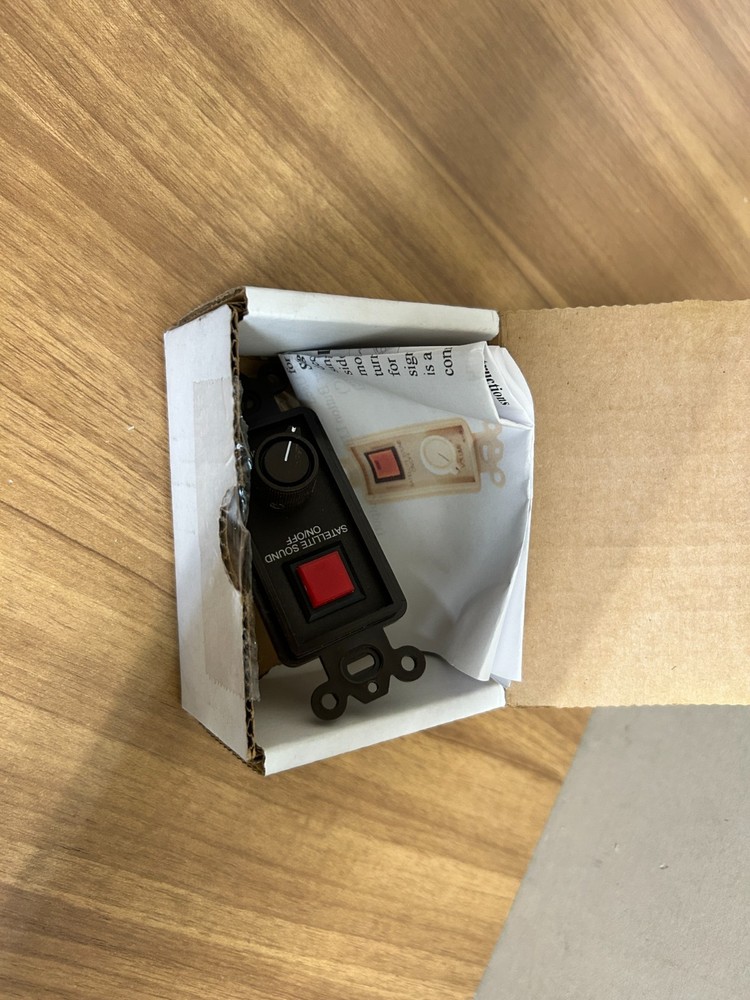 EMTECH BLU-CSB Satellite Control BROWN