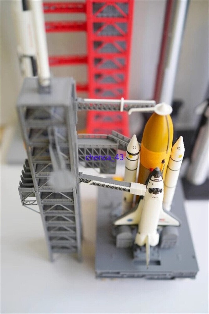 DIY 1/400 Space Shuttle Discovery Launcher Platform Painted Model Collection 1PC