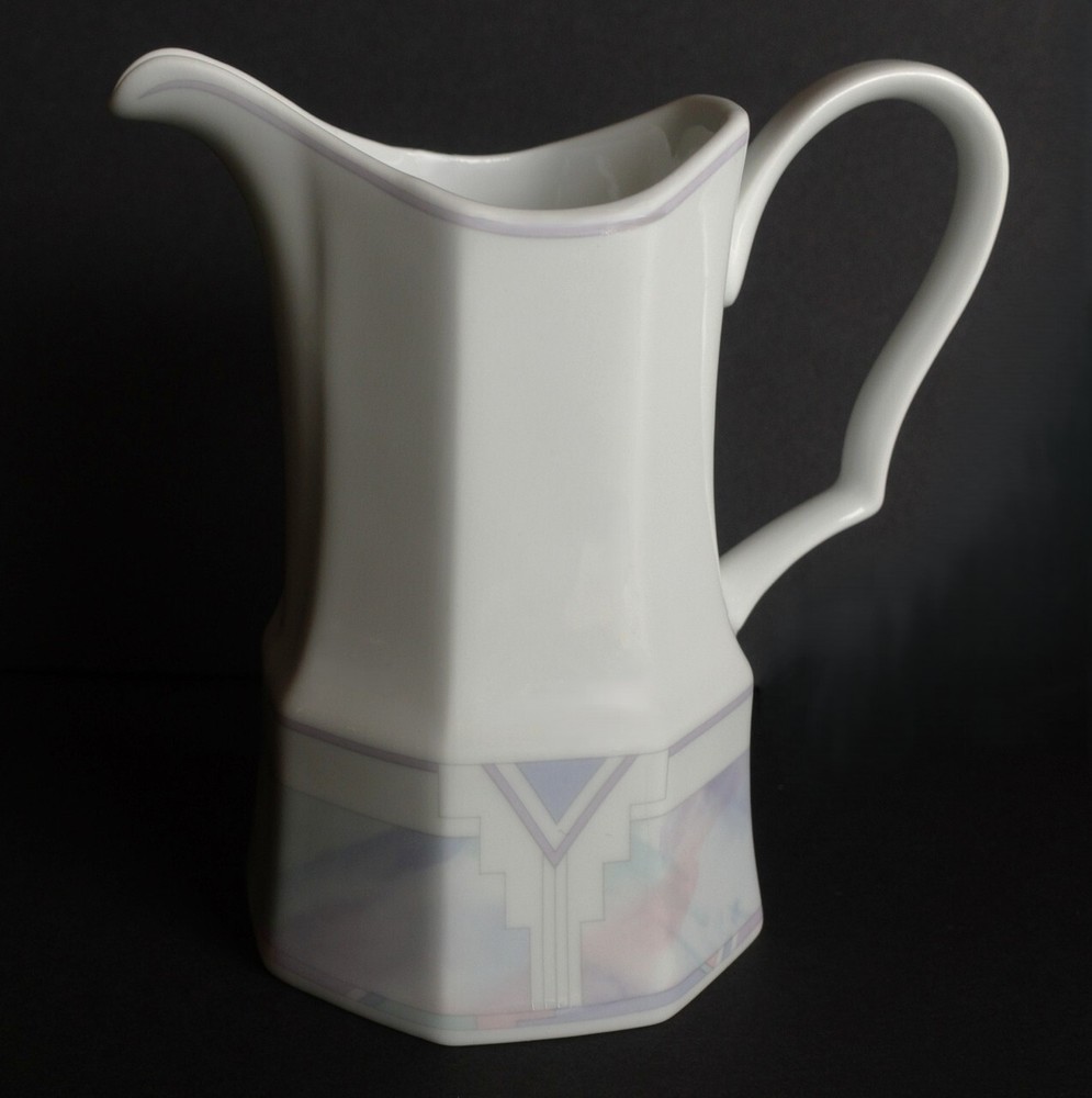Christopher Stuart Y0010 CELINA fine china CREAMER