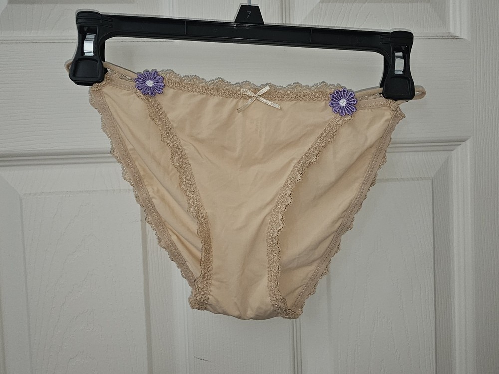 Vintage Girly String Bikini Panties. Size Large
