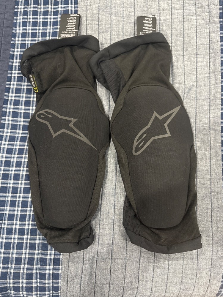 Alpinestars Paragon Plus Knee and Elbow protector Size Medium MTB BMX pads