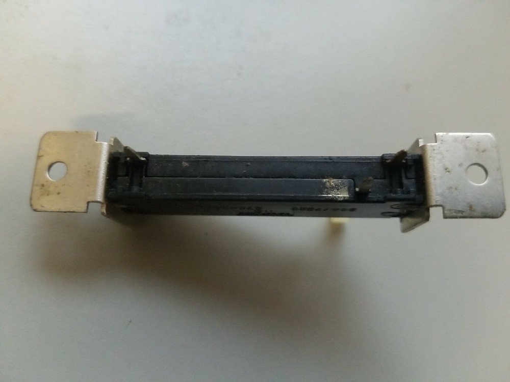 Stackpole slide-trol 304V7528 slide switch part 676-049360