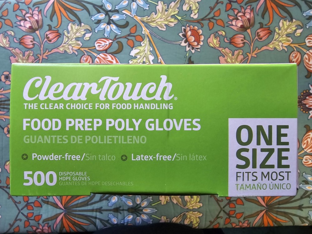 ClearTouch 500 Count Disposable High-density Polyethylene Gloves